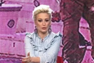 (VIDEO) Luna ovo neće moći da izdrži: Veliki šef joj zagorčao život?!