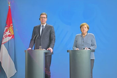 Obećanje Merkelove Vučiću: NEMAČKI PAKET OD PET MILIJARDI EVRA