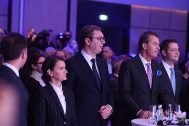 (FOTO, VIDEO) KONAČNO! Otvoren luksuzni hotel Hilton u Beogradu!