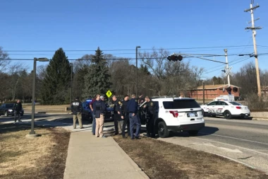 PUCNJAVA U MIČIGENU: Dvoje mrtvih, dvoje ranjenih, ubica u bekstvu