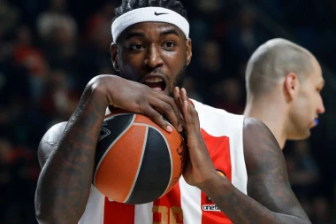 Zvezda trojkama srušila Unikahu