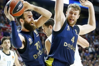 (VIDEO) ŽOC OSVOJIO MADRID: Fenerbahče pobedio Real