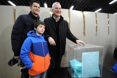 ŠUTANOVAC: Vreme je za promene