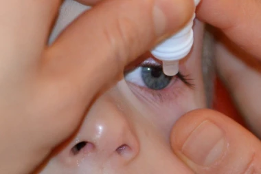 USKORO NEĆEMO KORISTITI NAOČARE: Ove nanokapi za oči rešavaju sve probleme sa vidom!