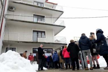 (FOTO) Ovo su najneobičnija biračka mesta u Beogradu