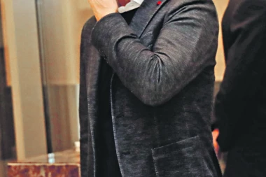 "Grobar" ponovo teraju Upravu: Jaka poruka za Batu Mirkovića