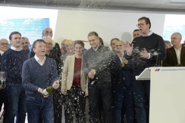 Najnovije istraživanje Faktor Plusa: Naprednjaci i dalje bez premca, iznad cenzusa samo SZS i SPS