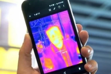 Telefon otporan na VATRU I VODU!