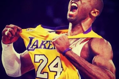 VRAĆA SE PO PRSTEN: Kobi Brajant ponovo u dresu Lejkersa?