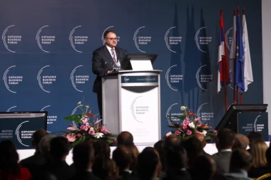 KOPAONIK BIZNIS FORUM: BEZ JAKE PRIVREDE NEMA VEĆIH PLATA