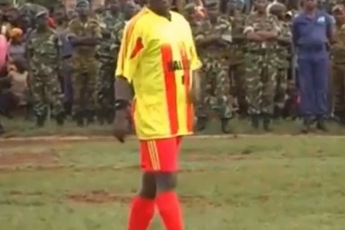 NE VOLI DA GUBI: Faulirali predsednika države, pa završili u zatvoru