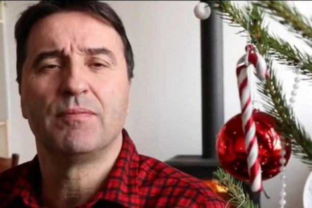 (FOTO) OD NJENE LEPOTE BUKVALNO ZASTAJE DAH: Voditelj Jovan Memedović krio ovu vanserijsku lepoticu od očiju javnosti godinama!