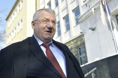 SKANDAL! ŠEŠELJ CRTA METE - ZORANA PRVA NA SPISKU LEGIJE I ZVEZDANA