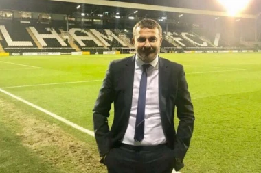 JOKAN JASAN: Nisam Deda Mraz!