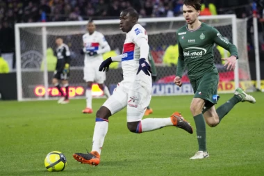 Barsa želi novog levog beka - VALVERDE TRAŽI BISERA IZ LIONA!