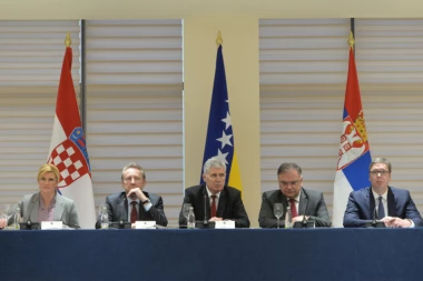 VUČIĆ, KITAROVIĆ, IZETBEGOVIĆ, IVANIĆ I ČOVIĆ: SASTANAK BIO KORISTAN