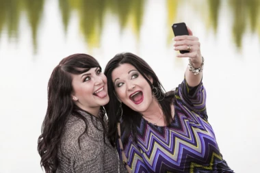 Jesi li ti mene rodila ili ja tebe?! OVIH 30 rečenica SVAKE SRPSKE MAJKE su obeležile naše detinjstvo!