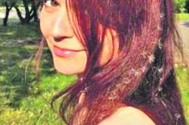 OGLASILA SE JULIJA SKRIPALJ POSLE TROVANJA NOVIČKOM