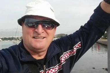 Koriste klince za USTAŠLUK! Bivši pripadnik HOS obukao decu u uniforme sa pokličom "za dom spremni"