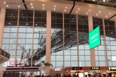 (VIDEO) UŽAS: NEVREME SRUŠILO KROV AERODROMA!