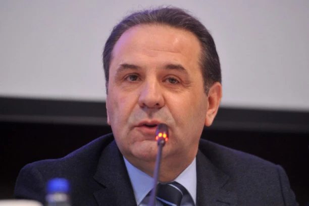 Rasim Ljajić posetio Pešter: U šolji se ukazao ZNAK, meštani predviđaju OVU SUDBINU!