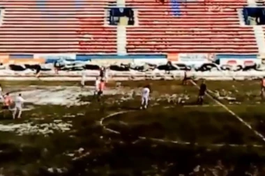 (VIDEO) Samo još da zasade krompir: FUDBALSKA ORANICA NA TERENIMA BIH PRVENSTVA!