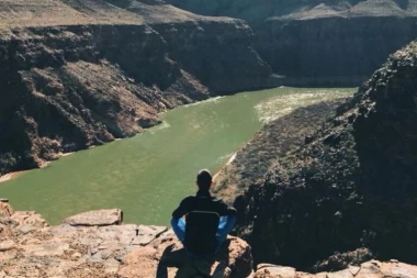 Evo gde Nole puni baterije uoči treninga