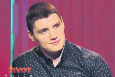 JEVĐIĆ RASPLAKAO SRBIJU: GLADAN SPREMA ISPITE NA MEDICINI