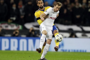 Golgeter Totenhema doneo odluku za nastavak karijere