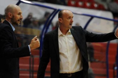 Ispali su iz ABA lige, ali trener Olimpije i dalje veruje u opstanak?!