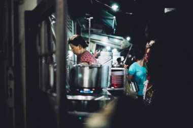 U VRANJE NEMA LAGANJE: Direktor kafe kuvarici nije nudio seks