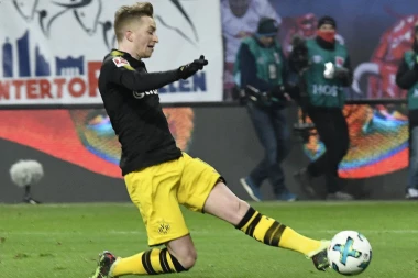 LEPE VESTI ZA "MILIONERE": Rojs produžio ugovor sa Borusijom