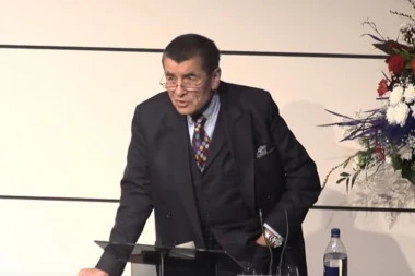 I DALJE RADI PROTIV SRBA! Glavni konstruktor haške nepravde ima NOVI ZAHTEV za Srbiju! SRAMOTA!