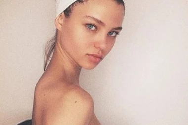 (FOTO) Procurile golišave fotografije ćerke slavnog ruskog tenisera