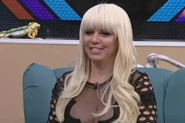 Dara Bubamara čitaocima Srpskog telegrafa čestitala Uskrs!