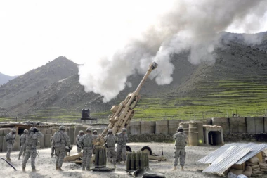 U BONDSTILU PRAVE PISTU ZA BOMBARDERE!