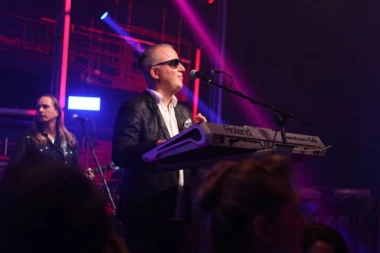 (FOTO) PROVOD ZA PAMĆENJE: Saša Matić napravio ludu žurku na Music Week festivalu