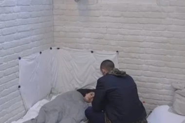 UPUTIO JOJ UŽASNE PRETNJE! Đekson rekao Mini šta će joj URADITI, ona mu odgovorila!