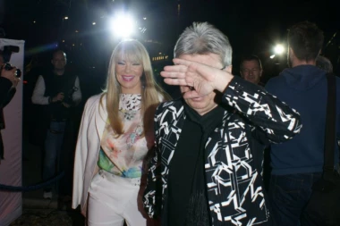 Popovićeva supruga otkriva da li POZNAJU UHAPŠENOG: Saša je prekinuo odmor!