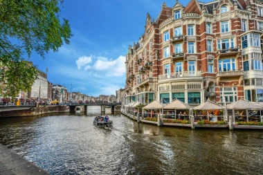 DA LI JE OVO ZAMENA ZA KAPITALIZAM: Amsterdam prihvata novu radikalnu EKONOMSKU TEORIJU, koja bi trebalo da pomogne u očuvanju životne sredine!