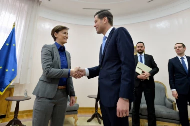 BRNABIĆEVA SA MIČELOM: Srbija ključna za stabilnost regiona!