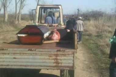 Evo kolika KAZNA čeka popa koji je MRTAV PIJAN zaspao pored pokojnika