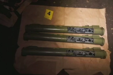 NAORUŽANI DO ZUBA: Uhapšeni sa KILO DINAMITA, ZOLJAMA, MINOM...