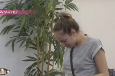 (FOTO) LUNA PREVARILA SLOBU!