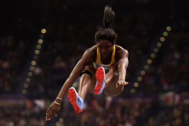 (VIDEO) PRETI DA ZASENI ŠPANOVIĆEVU: Švedska atletičarka mami uzdahe seksi izgledom