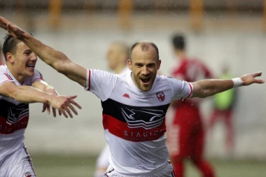 NIŠLIJE PALE NA KROVU: "Zmajevi" preslišali Radnički