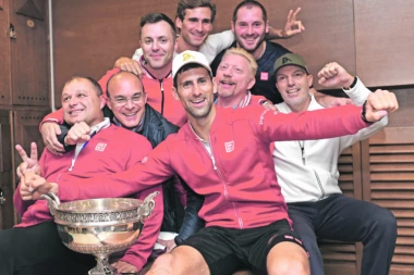 Novak poklonio stan novom reiki učitelju!