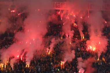 (VIDEO) Stampedo, baklje: SLAVLJE TITULE