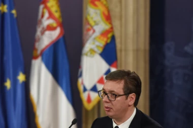 VUČIĆ: Teško je u trenucima neizrecivog bola uputiti reči utehe