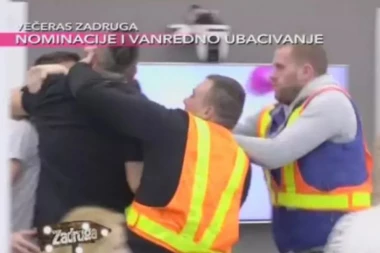 (VIDEO) Sloba nasrnuo na Marka: OBEZBEĐENJE GA JEDVA SAVLADALO!